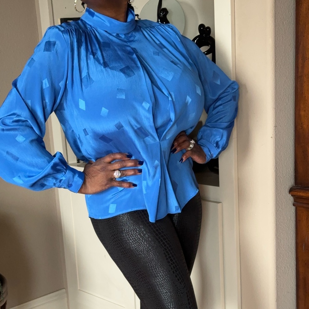 Vintage Liz‎ Claiborne Blue Blouse